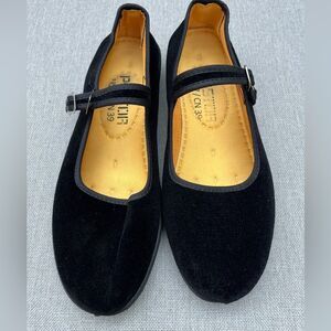 Black faux suede flat shoes, round toe,strap across,metal closure,rubber sole, 7